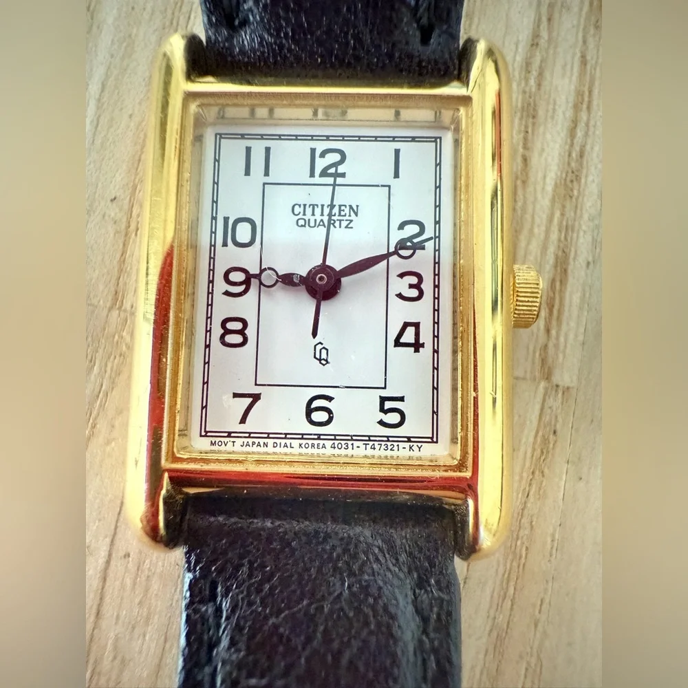 Citizen Quartz ladies tank rectangular gold tone black leather watch NEW BATTERY
